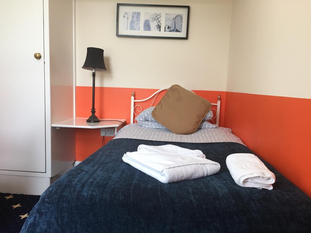 Welbeck Hotel - Close To Beach, Train Station & Southend Airport Bilik gambar