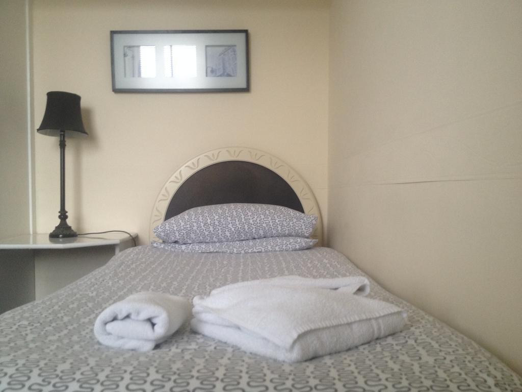 Welbeck Hotel - Close To Beach, Train Station & Southend Airport Bilik gambar