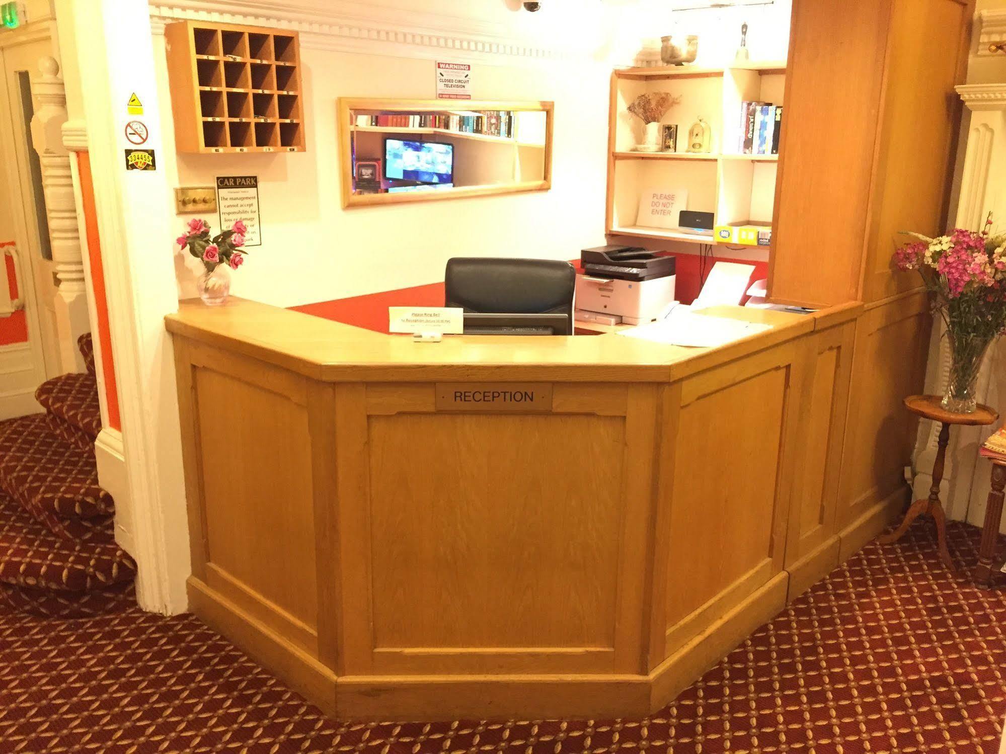 Welbeck Hotel - Close To Beach, Train Station & Southend Airport Luaran gambar